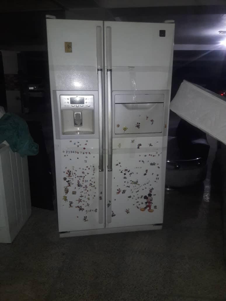 کارگر ماهر اثاث کشی ماشین مخصوص(ایسوزو،نیسان،وانت)|خدمات حمل و نقل|قائمشهر, |دیوار