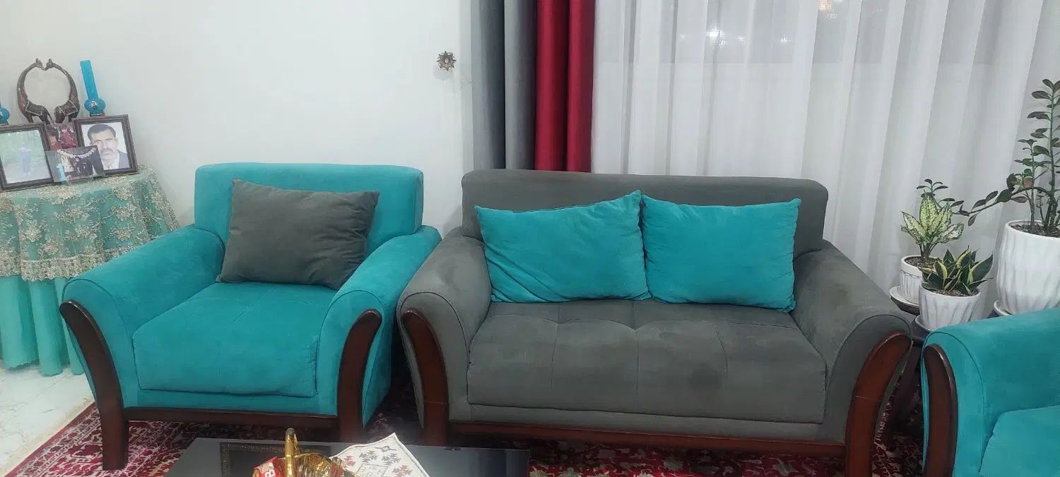 مبلمان۷نفره با ست میزوصندلی۴نفره بسیار تمیز و شیک|مبلمان خانگی و میز عسلی|تهران, شهرک چیتگر|دیوار