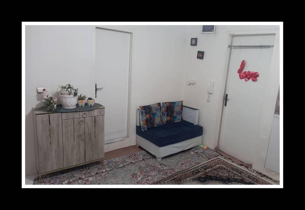 آپارتمان ۴۰ متری طبقه اول در ۱۷ شهریور کوچه تشکری|فروش آپارتمان|تهران, مینا|دیوار