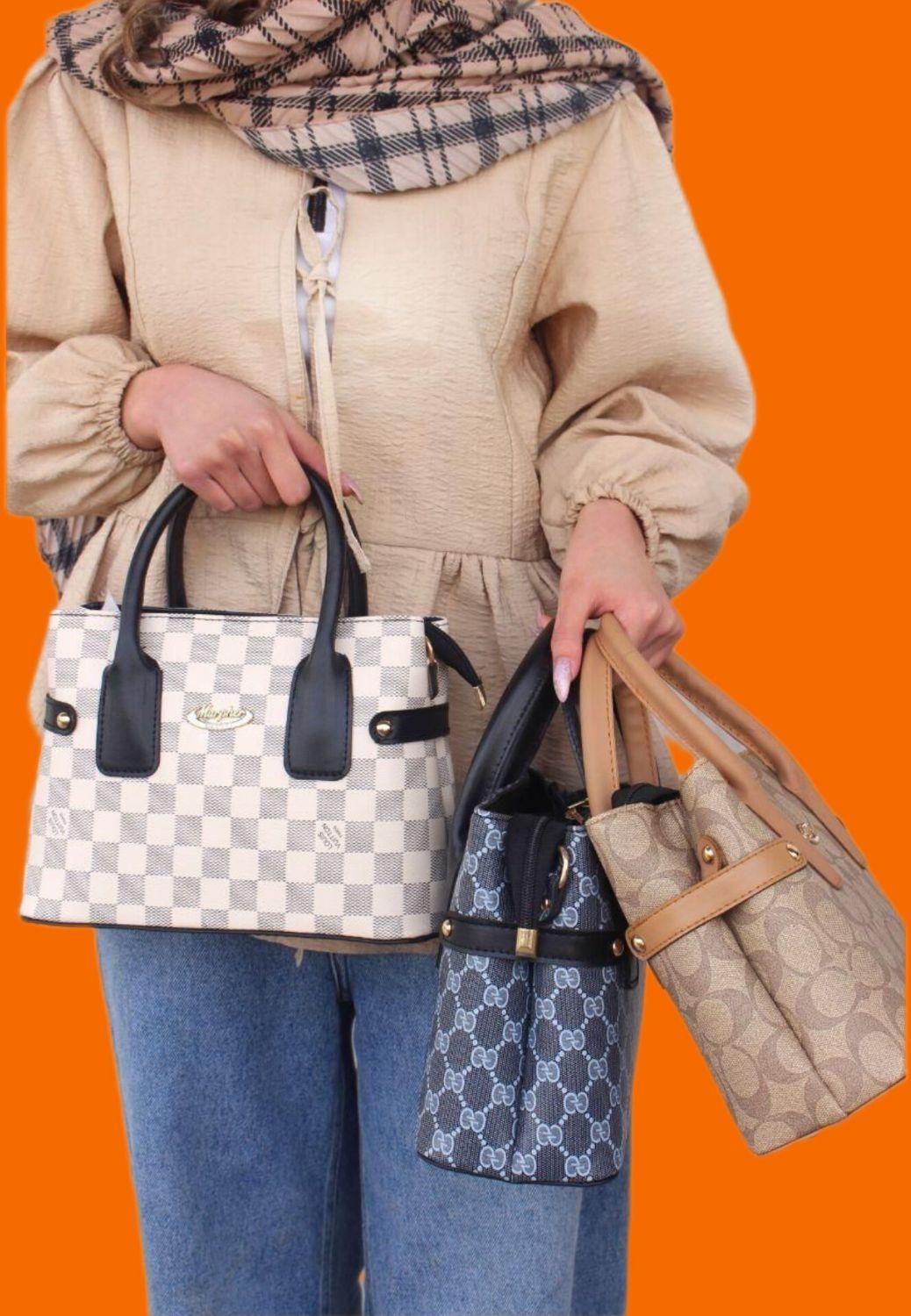 فروش عمده کیف|کیف، کفش، کمربند|شیراز, شاهچراغ|دیوار