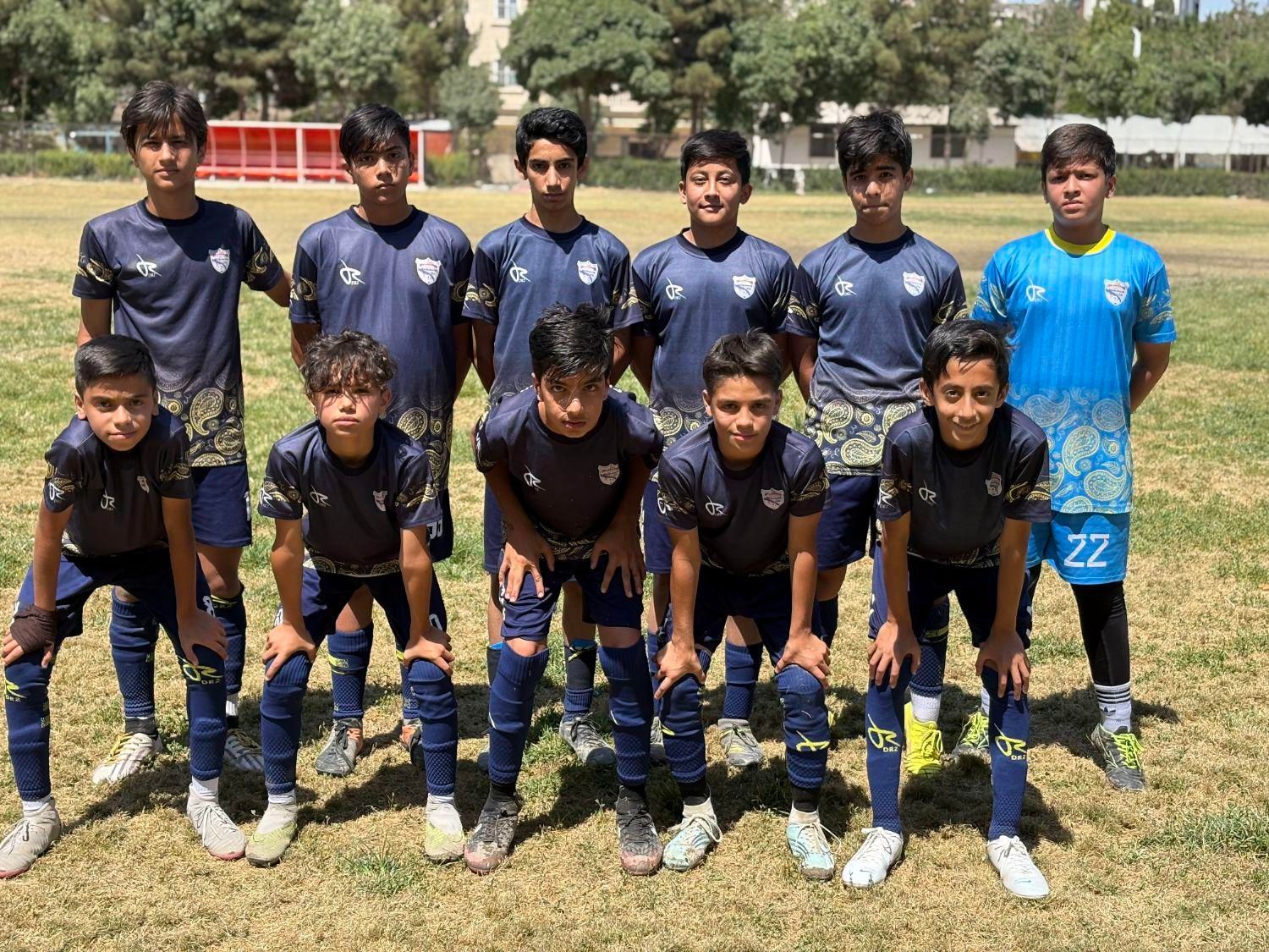 مدرسه فوتبال و باشگاه سالیانه بارثاوا|خدمات آموزشی|مشهد, شهرک رازی (شهرک غرب)|دیوار