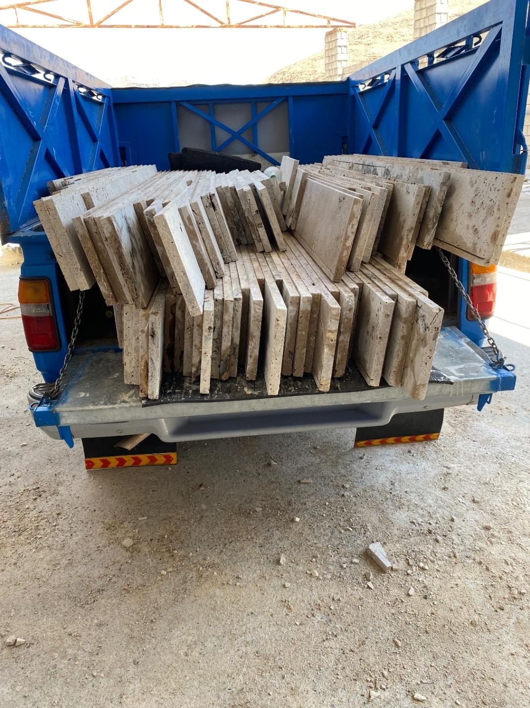 تعدادی نیروی کار برای سنگبری نیازمندیم|استخدام صنعتی، فنی، مهندسی|خوی, |دیوار