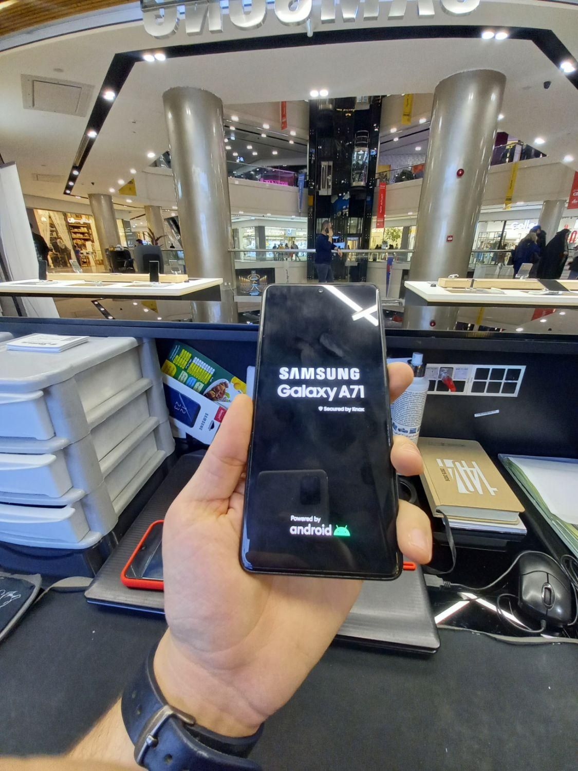 سامسونگ Galaxy A71 ۱۲۸ گیگابایت|موبایل|تهران, پونک|دیوار