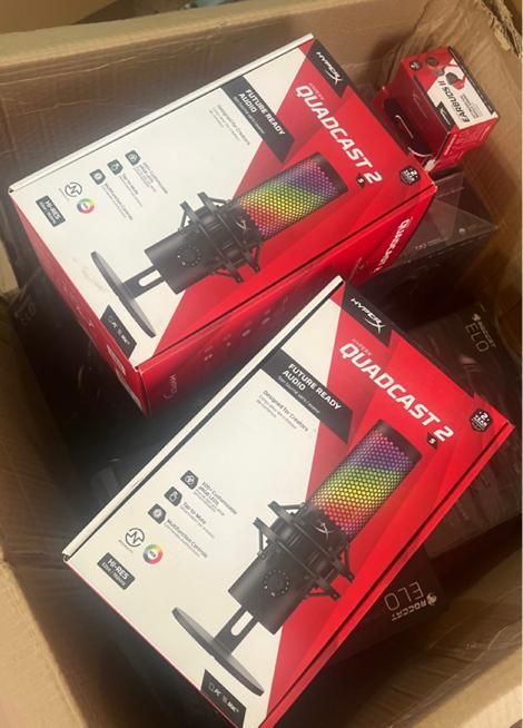 میکروفن حرفه ای quadcast 2 S Rgb استریم|قطعات و لوازم جانبی رایانه|تهران, ونک|دیوار