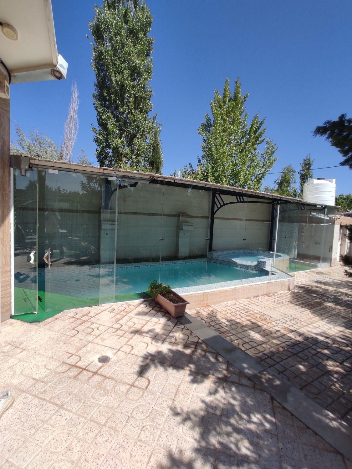 اجاره باغ ویلا استخردار|اجارهٔ کوتاهمدت ویلا و باغ|ماهان, |دیوار