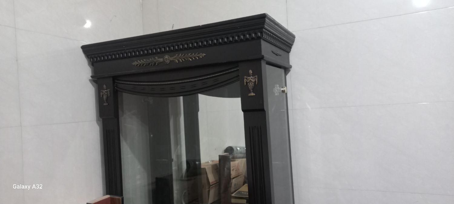 ویترین سایز ۹۰|بوفه، ویترین، کنسول|برخوار, |دیوار