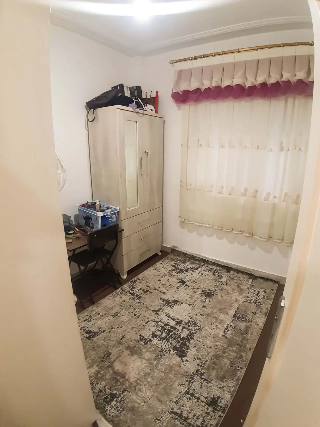 معلم / استادسرا /تاپ لوکیشن/سنددار/سرمایه گذاری|فروش آپارتمان|رشت, معلم|دیوار
