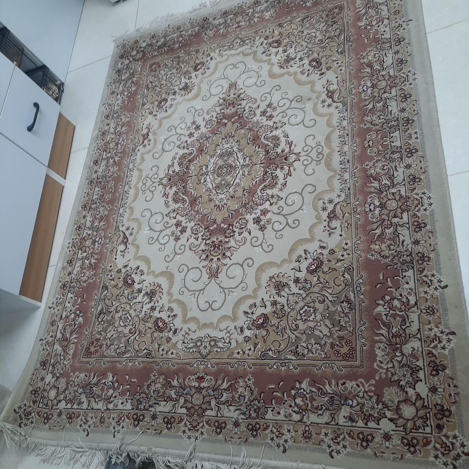 فرش|فرش|رشت, رودبارتان|دیوار