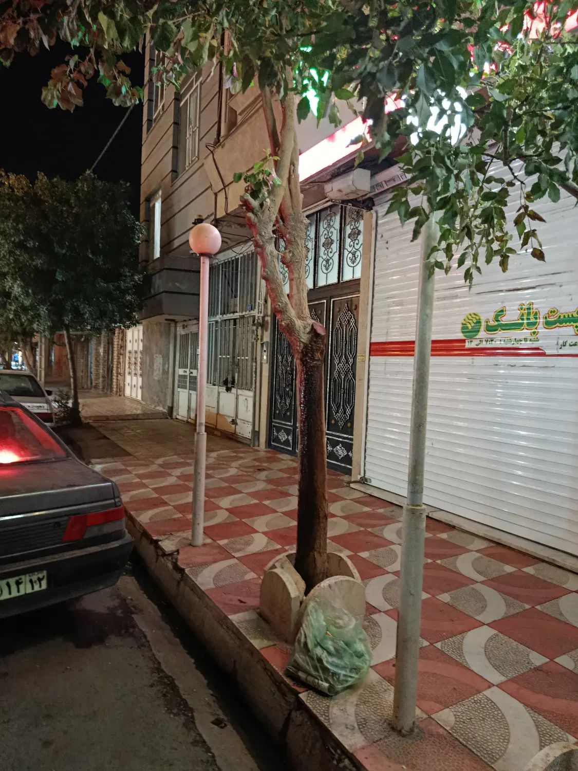 اجاره کارگاه یا مغازه|اجارهٔ مغازه و غرفه|مشهد, پنجتن|دیوار