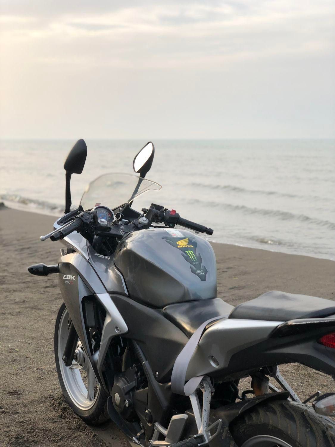 cbr250|موتورسیکلت|تهران, شهرک ولیعصر|دیوار