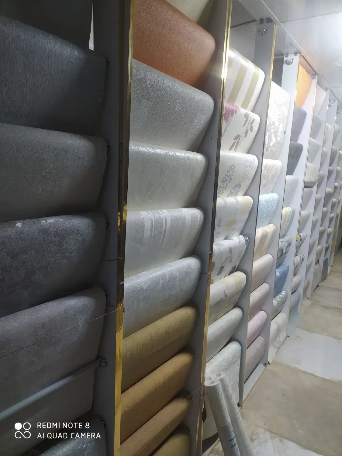 کاغذدیواری/ سقف کاذب/کفپوش/برچسب کابینت /جلیلی|خدمات پیشه و مهارت|اهواز, زیتون کارمندی|دیوار