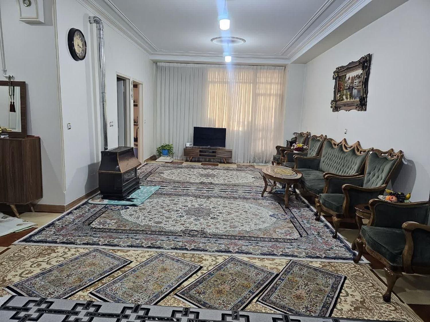 فروش آپارتمان ۹۰متری ۱۶متر سعدی مسکن الماس|فروش آپارتمان|کرج, خرمدشت|دیوار
