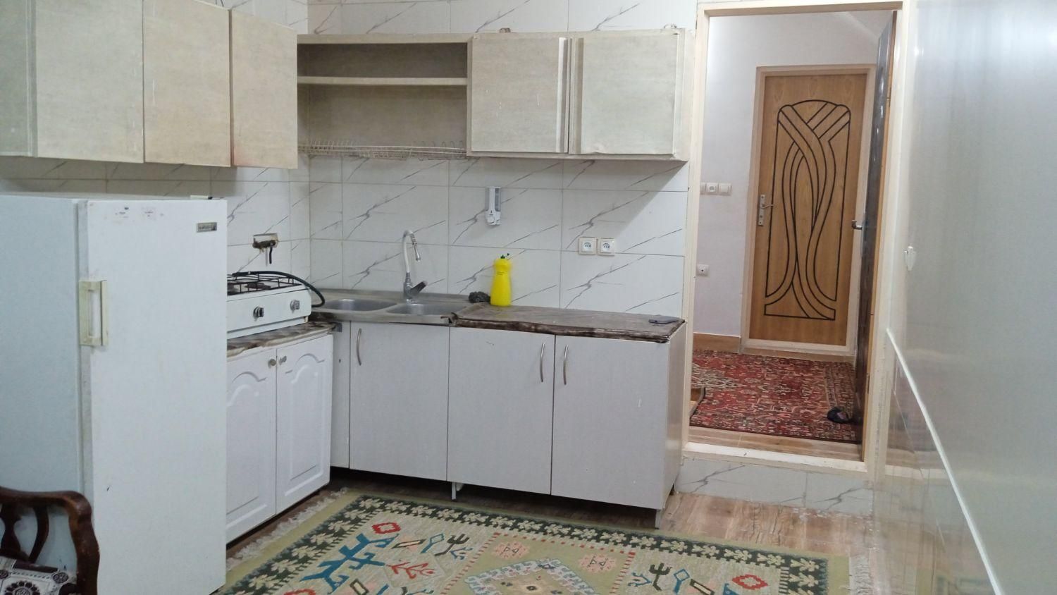 سوییت دارای یک اتاق خواب و حمام و آشپزخانه وسرویس|اجارهٔ کوتاه‌مدت آپارتمان و سوئیت|اصفهان, ستار|دیوار