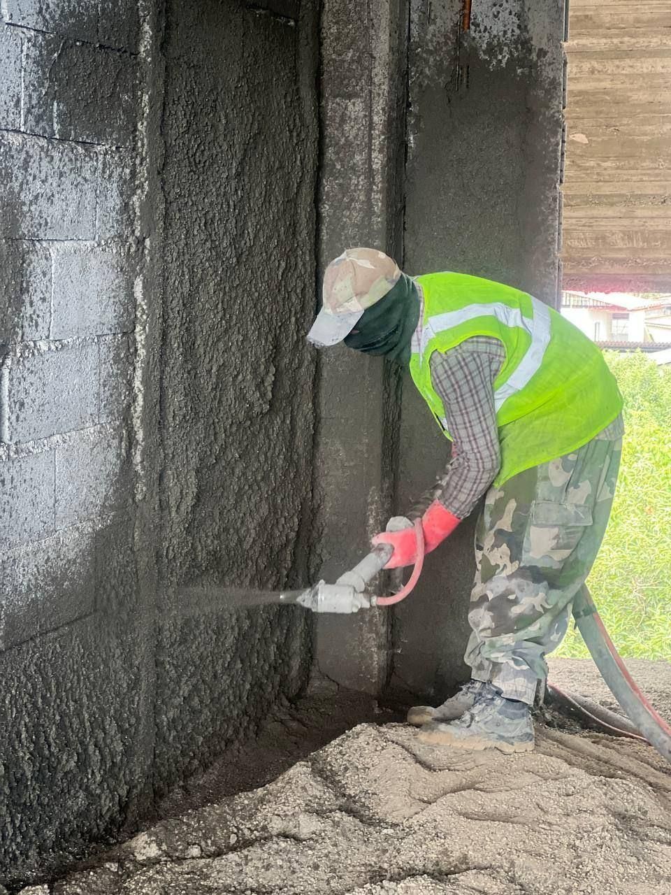 سیمانکاری با دستگاه|خدمات پیشه و مهارت|تنکابن, |دیوار