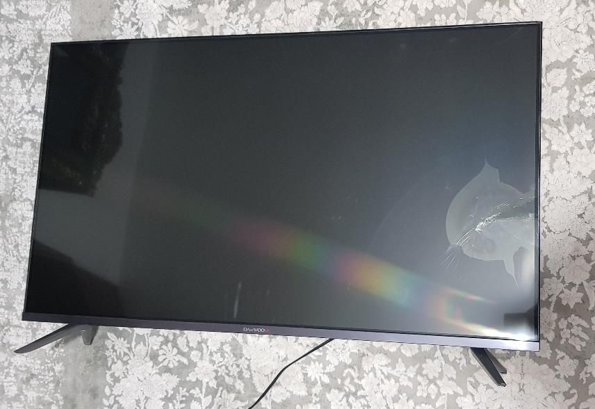 led دوو ۴۳ هوشمند ال سی دی مشکل دار|تلویزیون و پروژکتور|رشت, توشیبا|دیوار