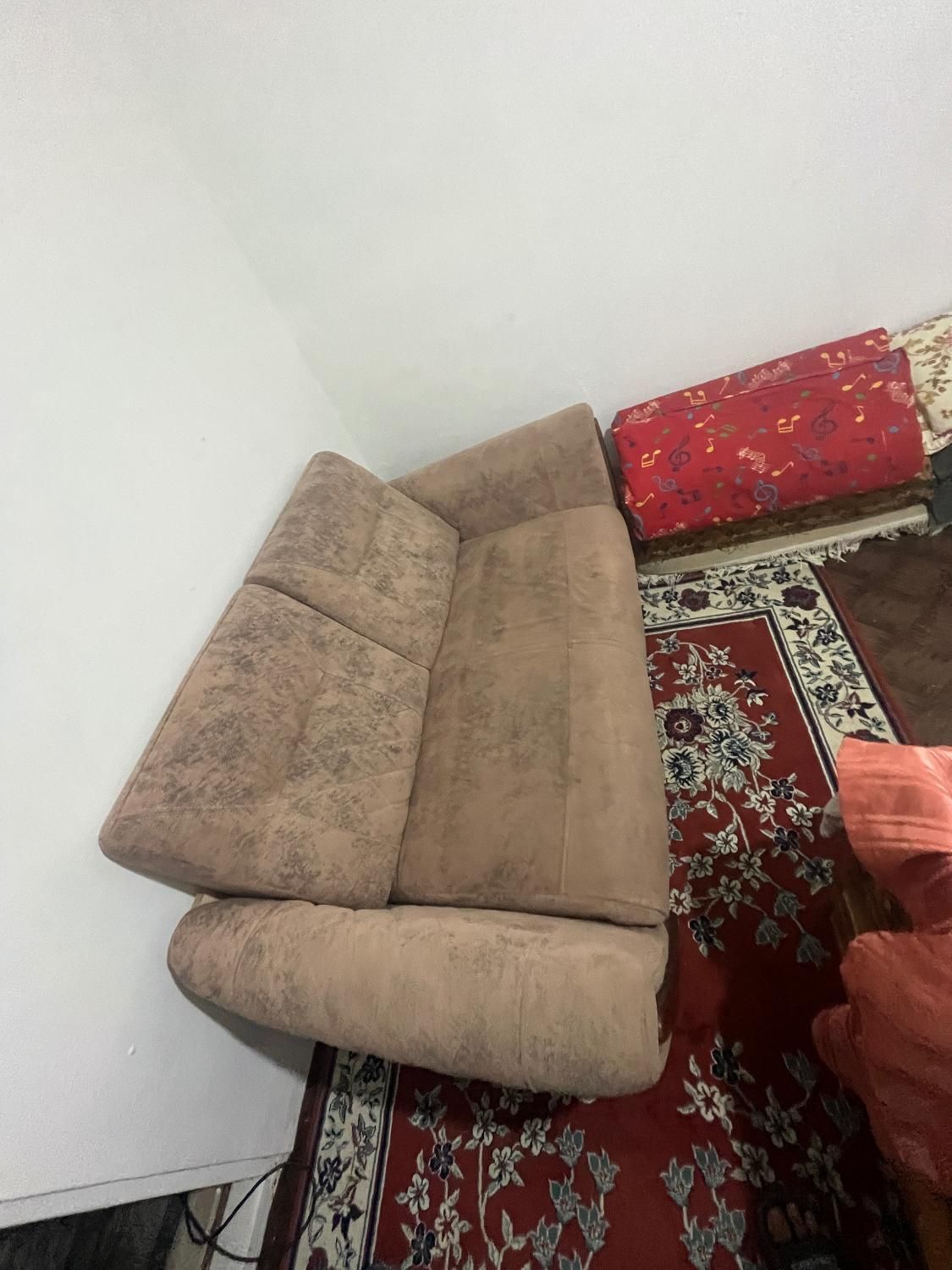 مبل راحتی ۶ نفره سالم|مبلمان خانگی و میز عسلی|چالوس, |دیوار