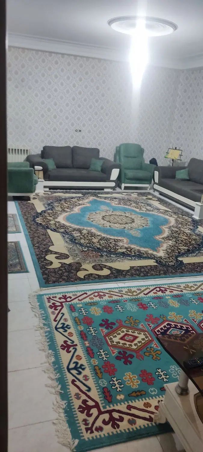 فروش واحد آپارتمانی برخیابان اصلی(خ برزگر) محمدشهر|فروش آپارتمان|محمدشهر, سیدآباد|دیوار