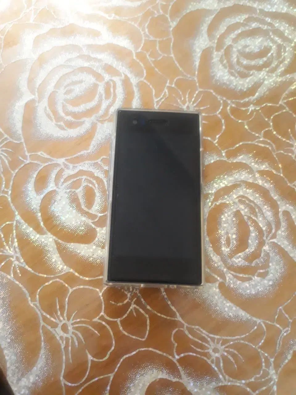 گوشی s25 mini|موبایل|نجف‌آباد, حومه نجف آباد|دیوار