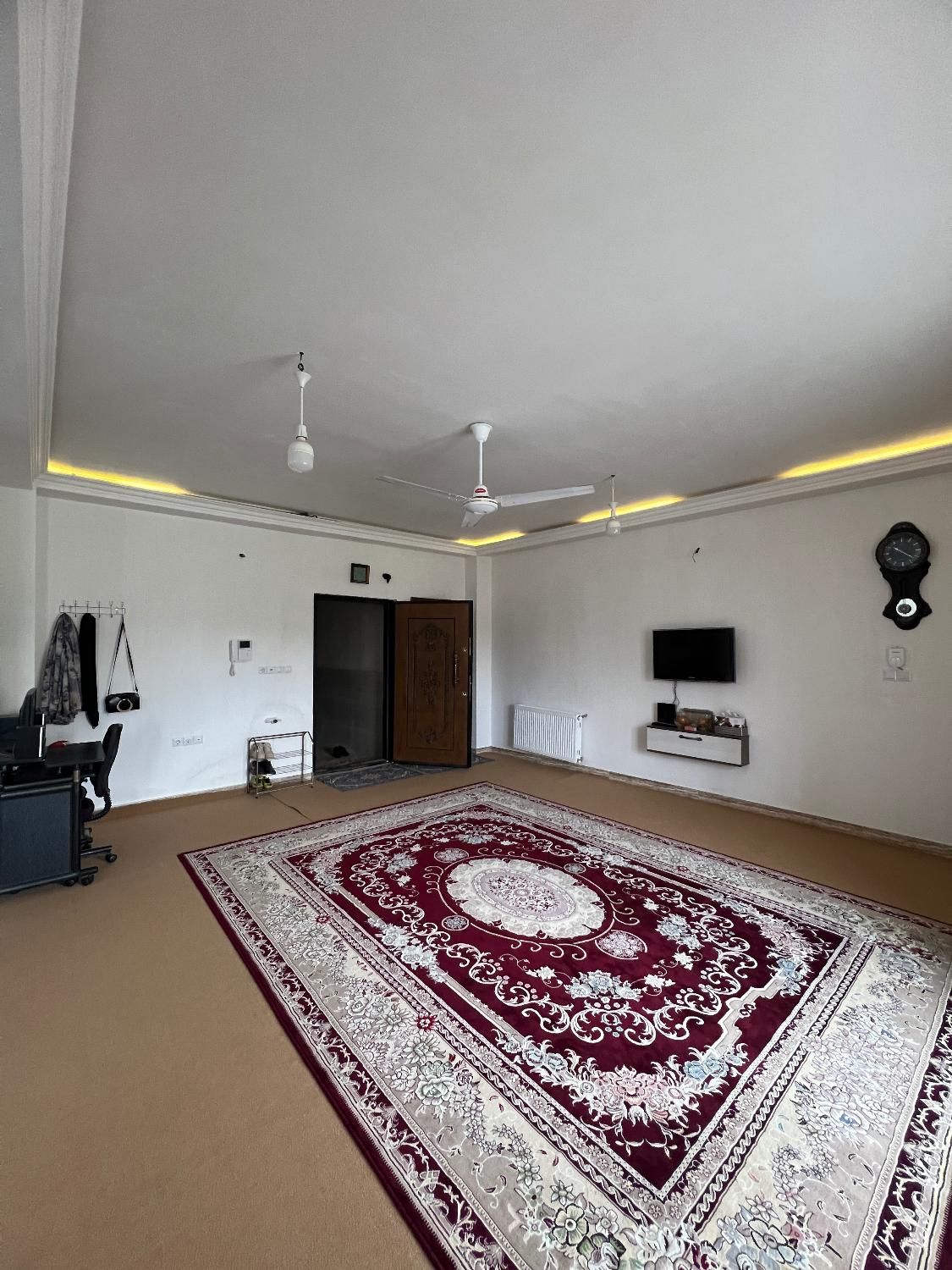 آپارتمان شنبه بازار قدیم|فروش آپارتمان|آزادشهر, |دیوار