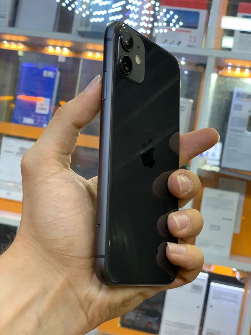 iPhone 11 128 2sim (دارای‌ضمانت‌مرجوعی)+هدیه|موبایل|مشهد, صیاد شیرازی|دیوار