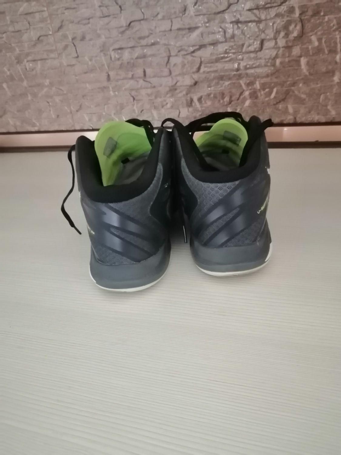 کتانی والیبال اسیکس مستر|کیف، کفش، کمربند|اسفراین, |دیوار