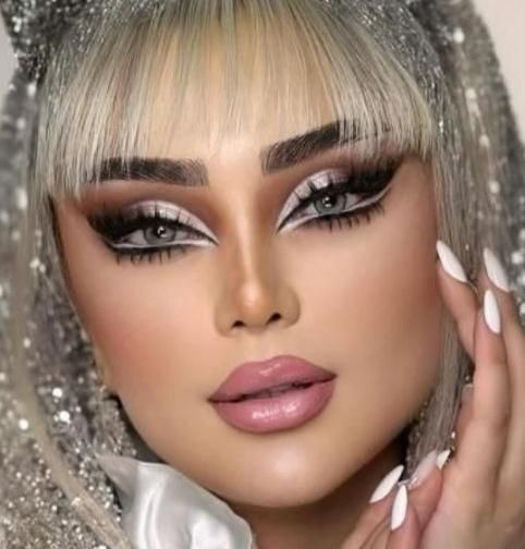 خدمات وآموزش تخصصی میکاپ تکنیک ۲۰۲۵|خدمات آرایشگری و زیبایی|شیراز, دکتر حسابی|دیوار