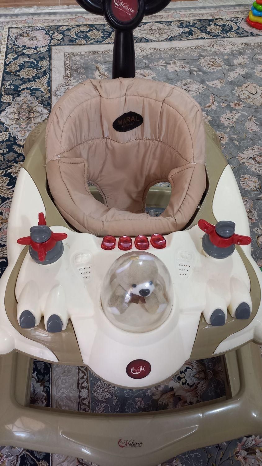 روروئک بچه|کالسکه و لوازم جانبی|رشت, حومه رشت|دیوار