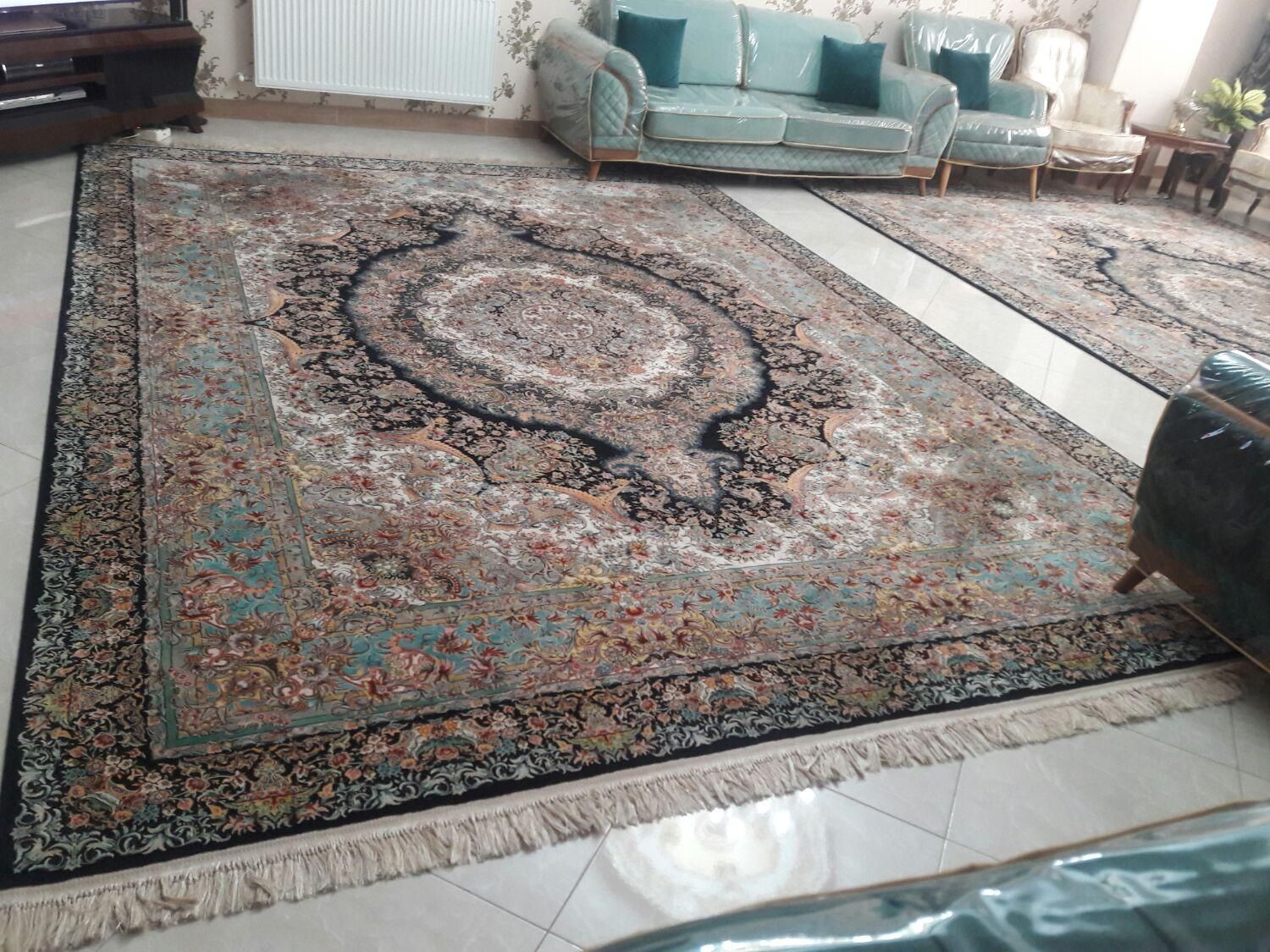 دو تخته فرش ماشینی ۱۲ متری درجه یک درحد نو|فرش|فردیس, |دیوار