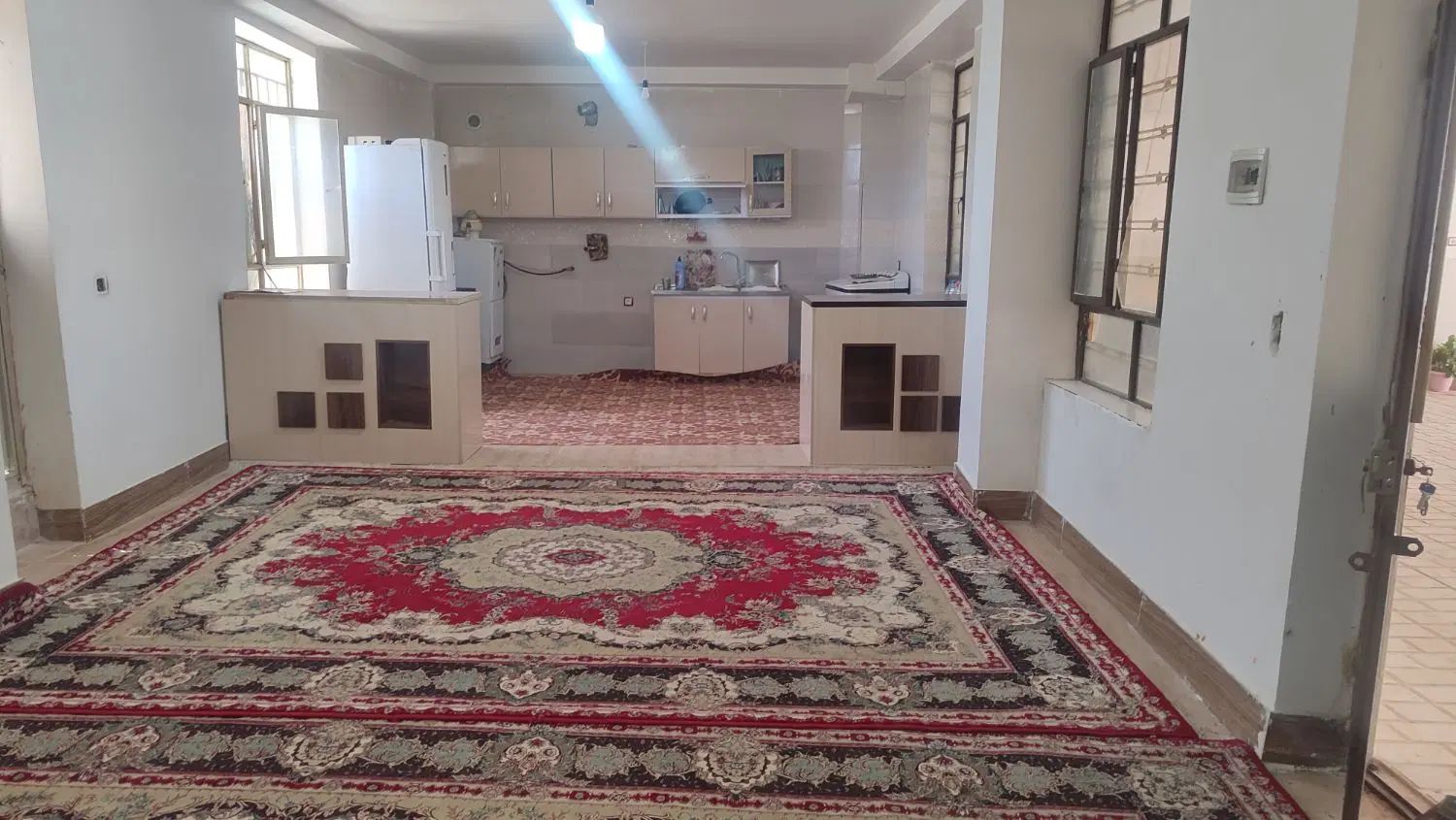 سوئیت با تمام امکانات پارکینگ بزرگ هم کف|اجارهٔ کوتاه‌مدت آپارتمان و سوئیت|یاسوج, |دیوار