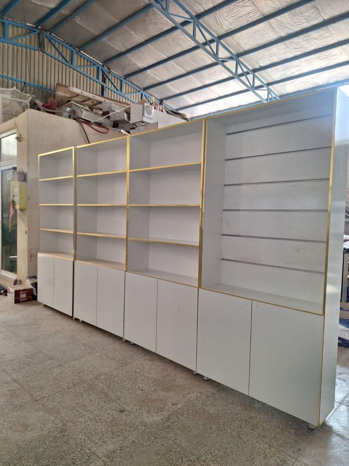 قفسه پیشخوان ویترین استند کانتر رگال مغازه دکور|فروشگاه و مغازه|اصفهان, گورت|دیوار