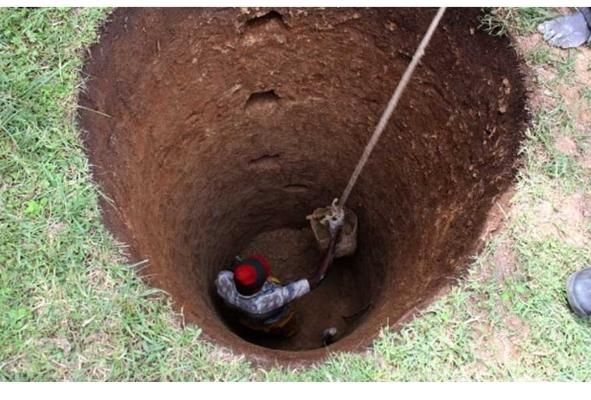 چاه کن|خدمات پیشه و مهارت|آبیک, |دیوار