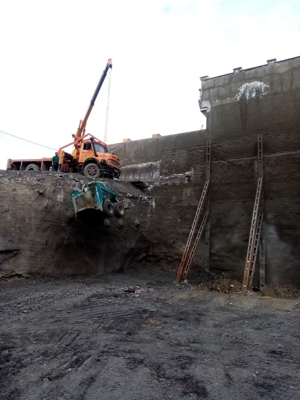 جرثقیل ده تن و خاورطرقبه شاندیز امداد خودرو|خدمات حمل و نقل|طرقبه, |دیوار