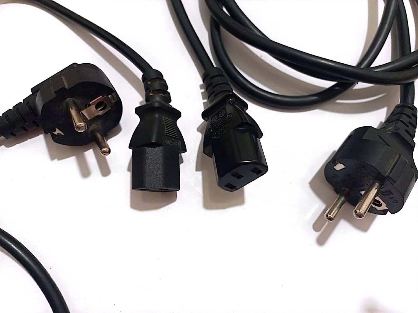 کابل VGA و برق ارت‌دار + مبدل DVI به VGA|قطعات و لوازم جانبی رایانه|اصفهان, لاله|دیوار