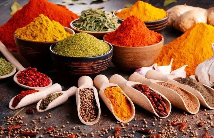 کارگر ساده جهت کار در انبار عمده فروشی عطاری|استخدام خدمات فروشگاه و رستوران|اهواز, ۲۴ متری|دیوار