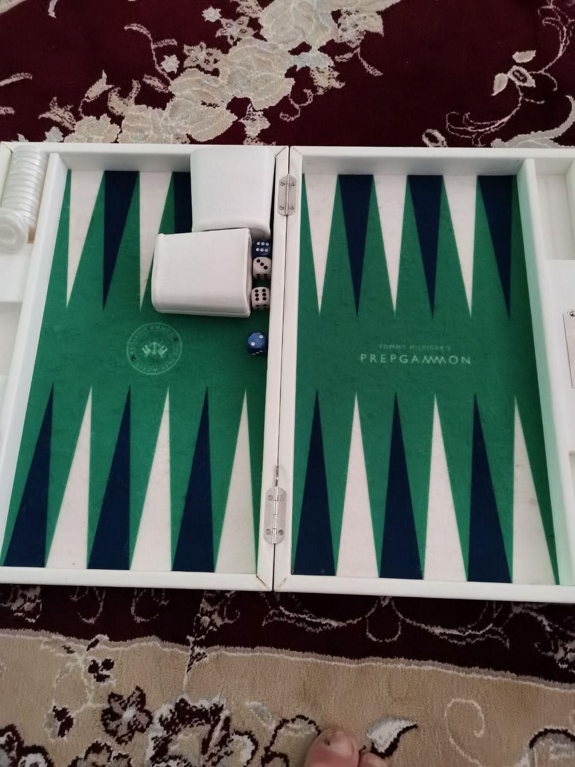 تخته نرد مدرن برند (TOMMY HILFIGER)|اسباب‌‌بازی|تهران, خانی‌آباد|دیوار