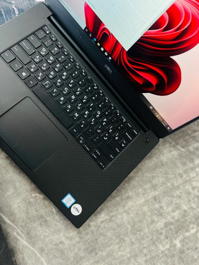 لپتاپ Dell حرفه ایFramless بارم32گیگ گرافیک مجزا4G|رایانه همراه|گلبهار, |دیوار