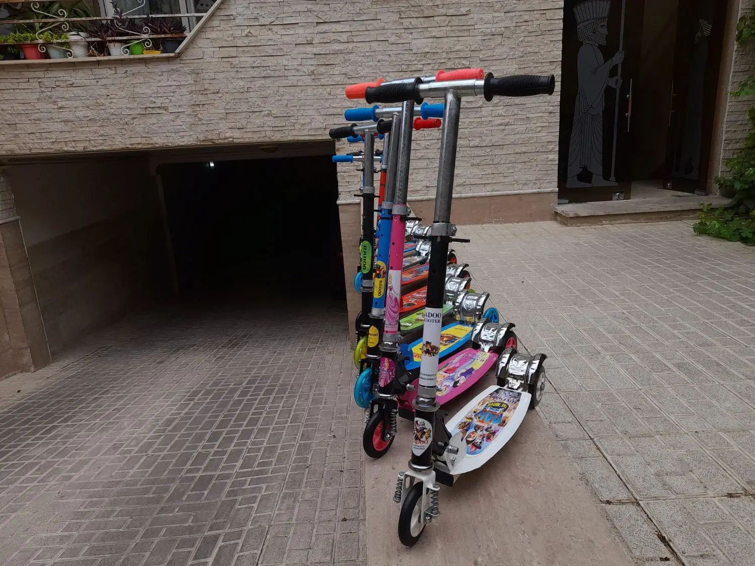 اسکوتر فنردار رادو RADO SCOOTER|دوچرخه، اسکیت، اسکوتر|تهران, آزادشهر|دیوار