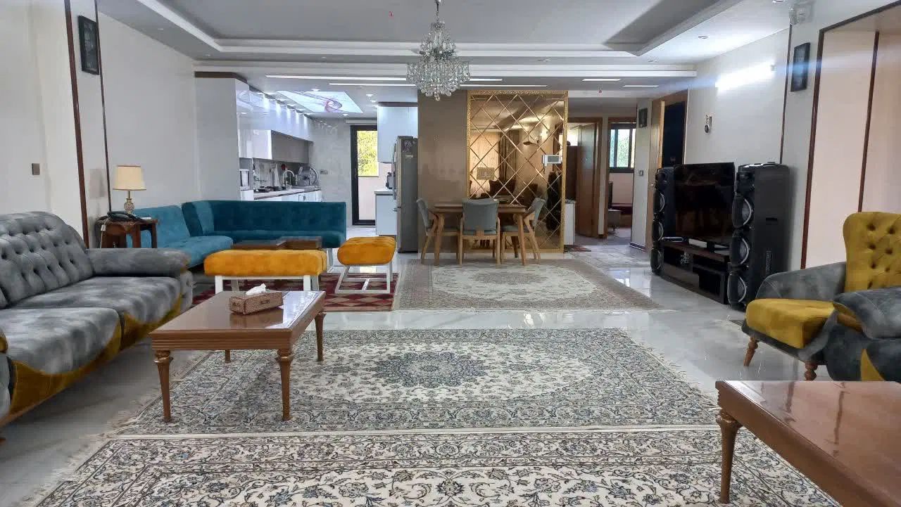 آپارتمان ۱۸۰متری.پلاک سوم پروین.جنوبی.روبهروی پارک|فروش آپارتمان|اصفهان, فجر|دیوار
