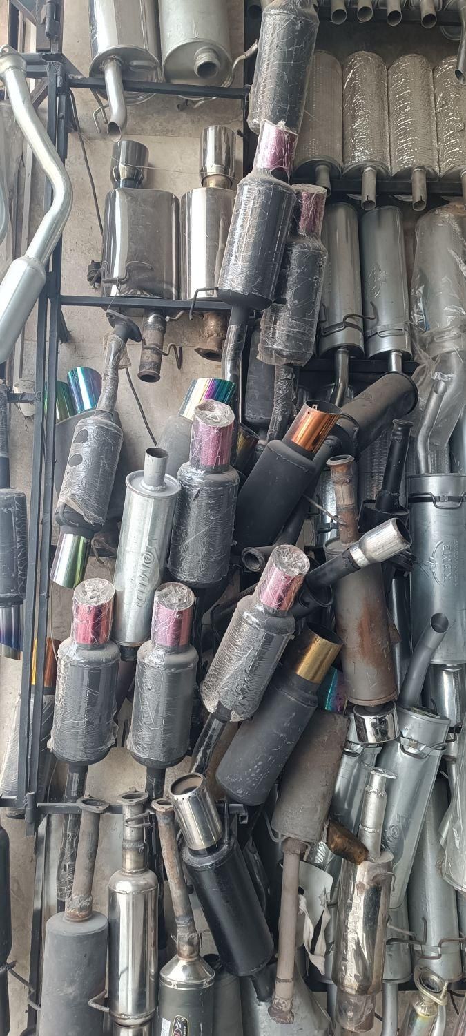 منبع و لوله اگزوز|قطعات یدکی و لوازم جانبی|فردیس, منظریه|دیوار