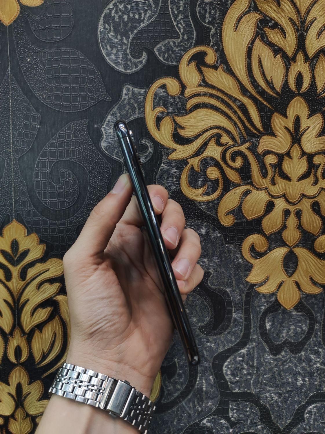 اپل iPhone XS Max با حافظهٔ ۲۵۶ گیگابایت|موبایل|مشهد, سمزقند|دیوار