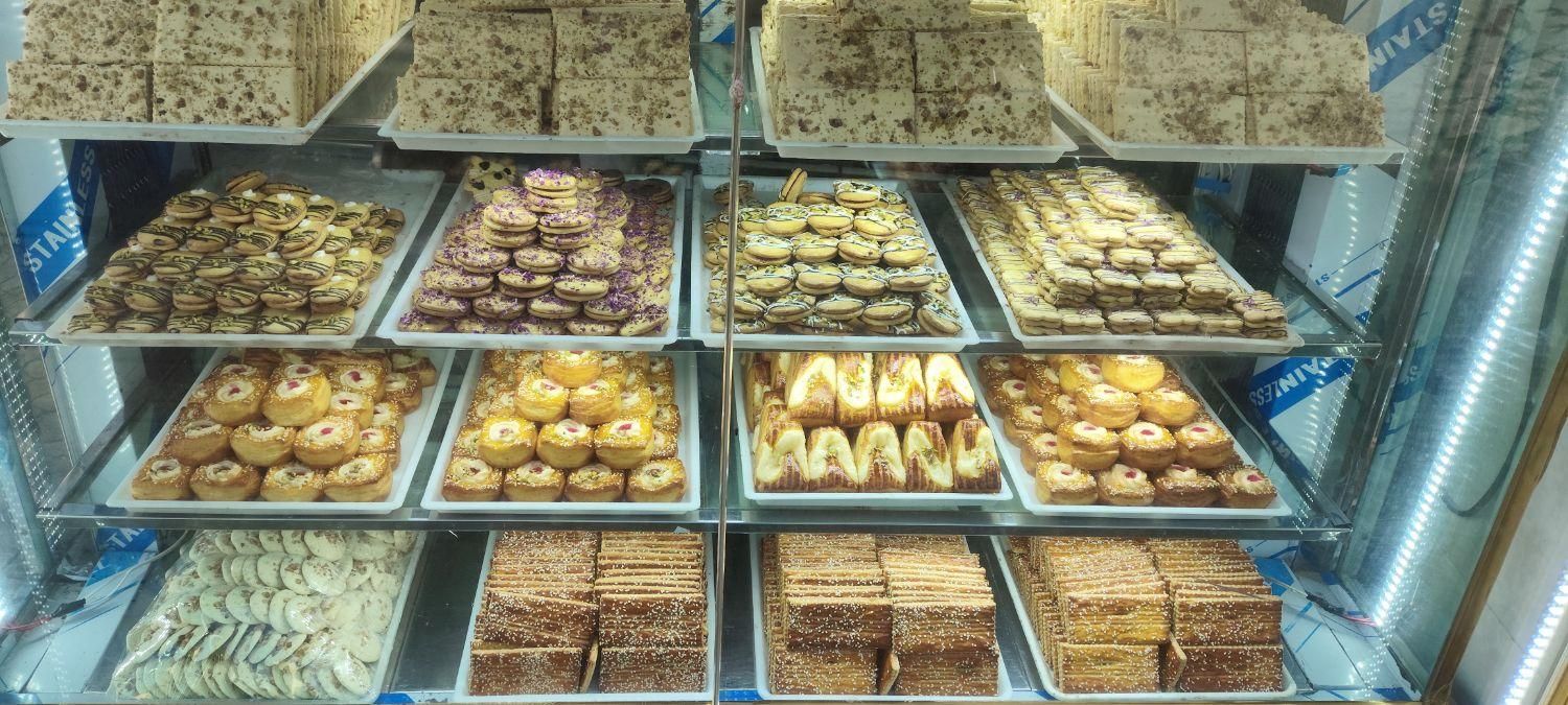 بخش عمده شیرینی خشک و خامه ای|خدمات آموزشی|تبریز, |دیوار