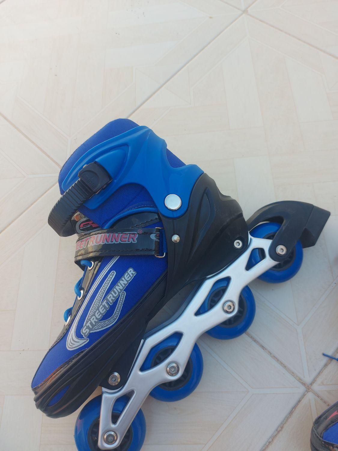 اسکیت-کفش چرخدار|دوچرخه، اسکیت، اسکوتر|لار, |دیوار