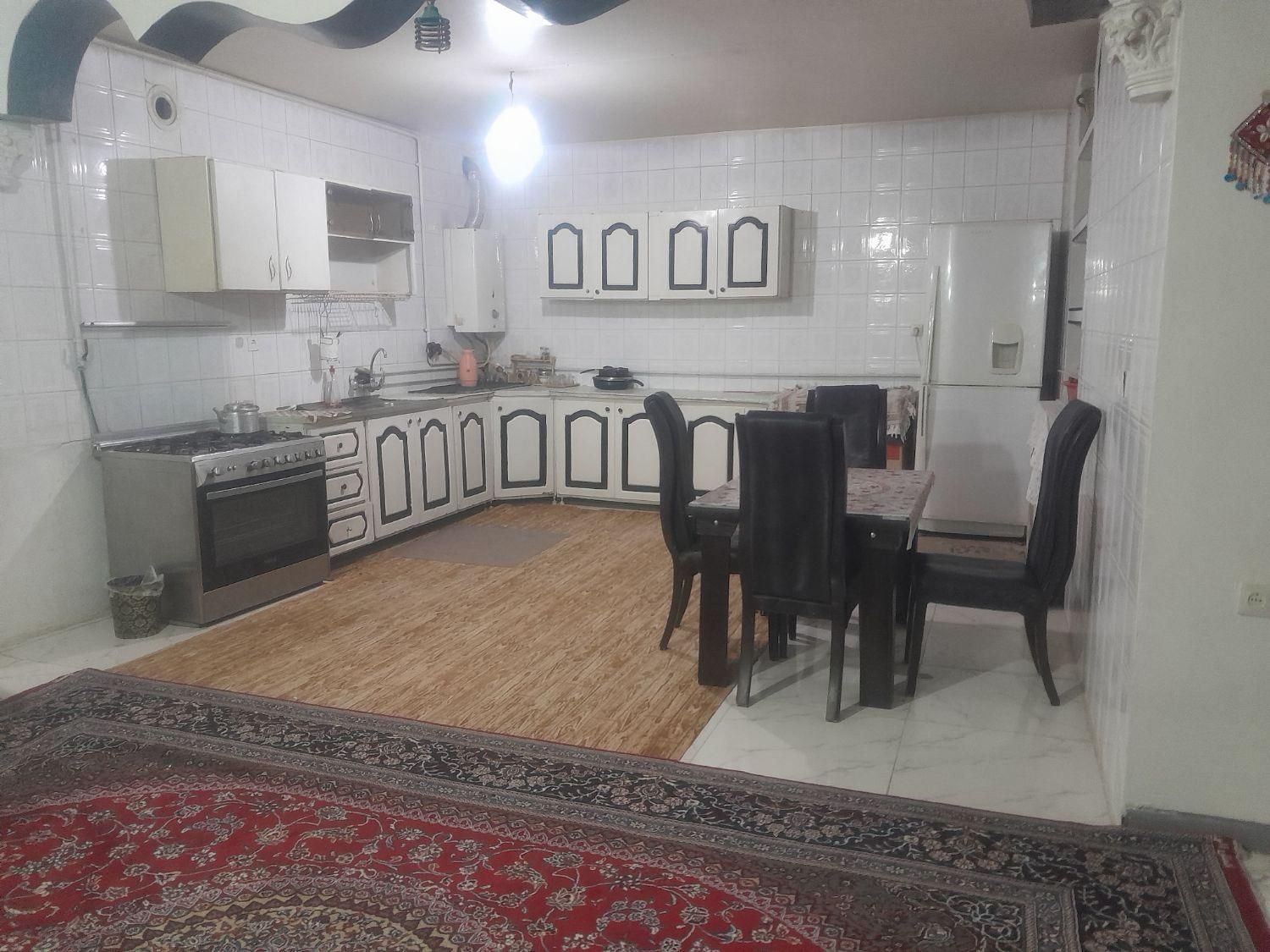اجاره سویت،روزانه،کوتاه مدت|اجارهٔ کوتاه‌مدت آپارتمان و سوئیت|شاهین‌شهر, بانک استان|دیوار