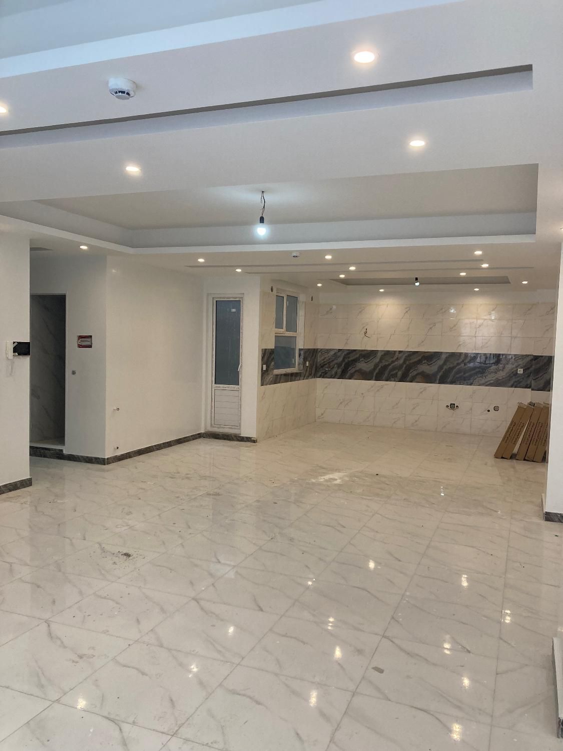 اپارتمان ۱۱۰متری نوساز فول طبقات۲و۳و۴ تک واحدی|فروش آپارتمان|تهران, صفا|دیوار