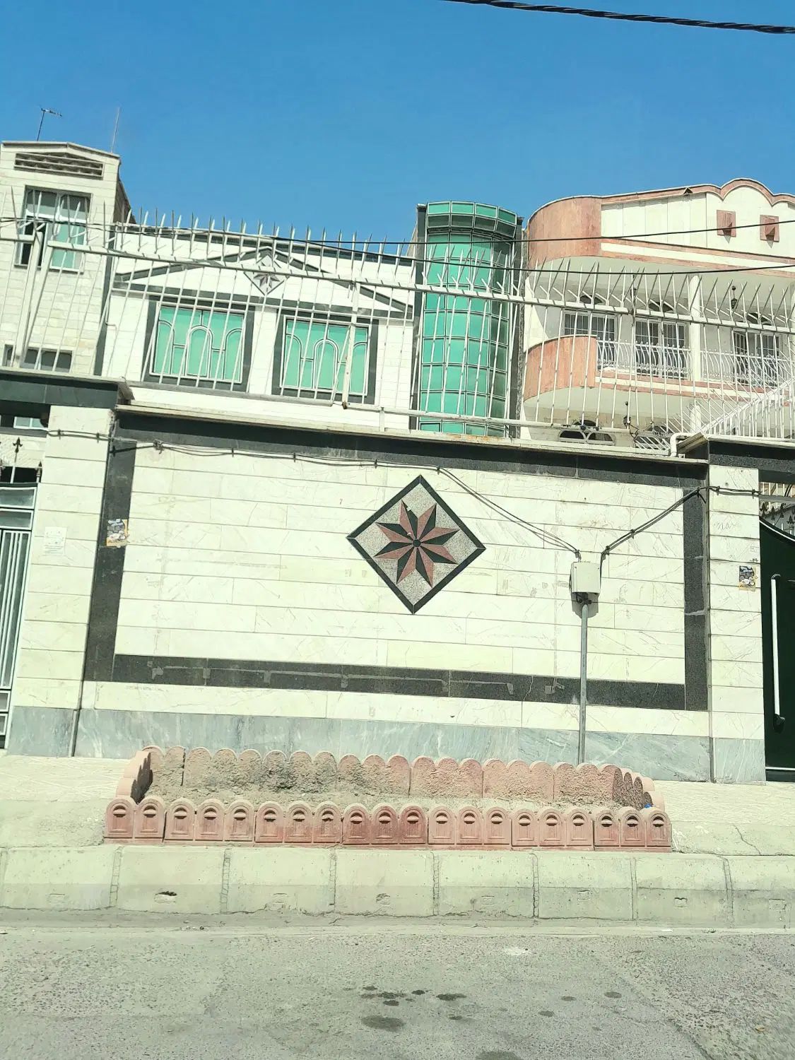 ۲۰۸ متری با جواز ساخت /هوانیروز،شهرک راه آهن|فروش زمین و ملک کلنگی|تهران, گلستان (شهرک راه آهن)|دیوار