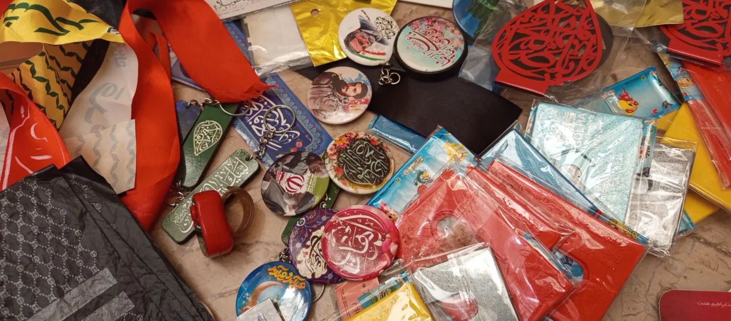 تعدادی محصولات فرهنگی نونو هدیه . رایگان.|درام و پرکاشن|تهران, جنت‌آباد مرکزی|دیوار