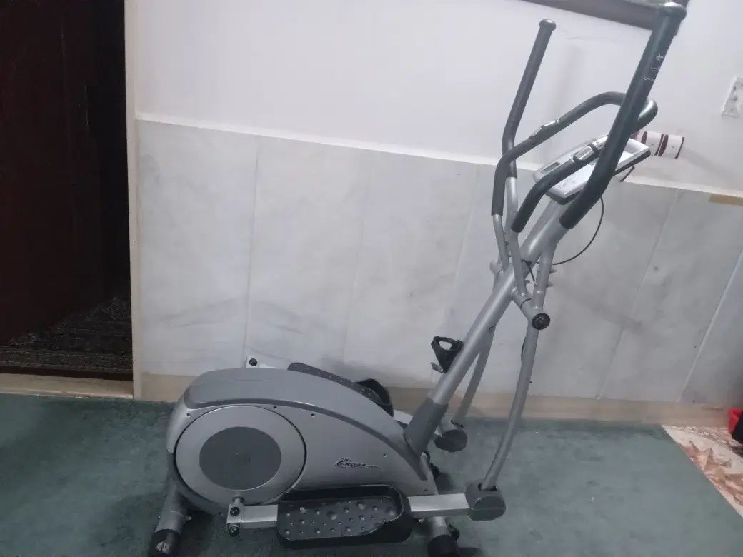 دستگاه اسکس فضایی مقطوع|تجهیزات ورزشی|مشهد, چهاربرج|دیوار
