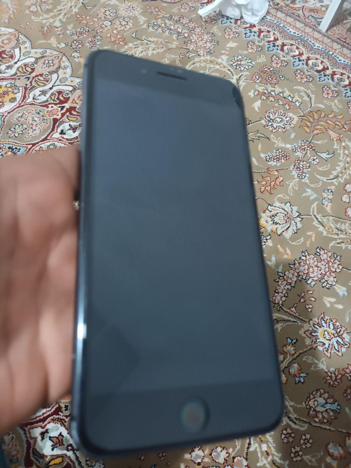 اپل iPhone 8 Plus با حافظهٔ ۶۴ گیگابایت|موبایل|کرج, کیانمهر|دیوار