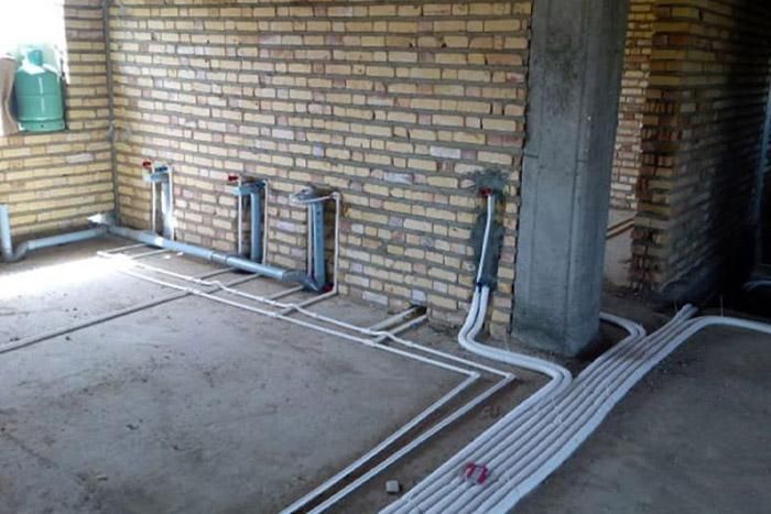 تاسیسات لوله کشی موتورخانه اب فاضلاب.جوشکاری منبع|خدمات پیشه و مهارت|سنندج, |دیوار