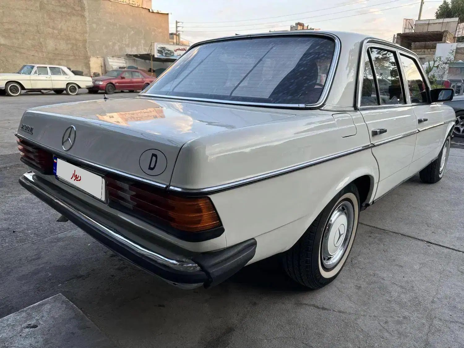 بنز ۲۳۰ مدل ۱۹۸۰|خودرو کلاسیک|تهران, آبشار|دیوار